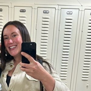 Meet your Posher, Abby